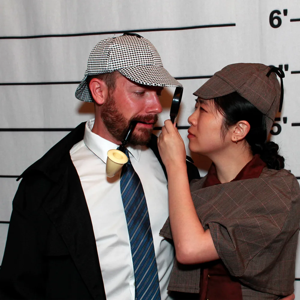 Guests turned detectives at a Orlando murder mystery